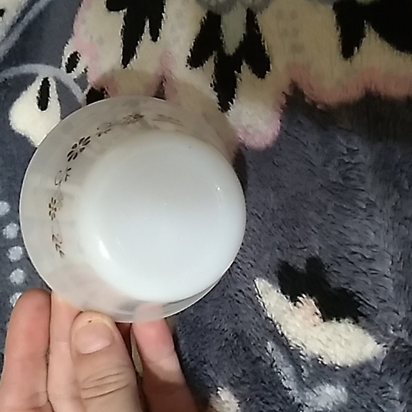 Dynaware casserole bowl & 3dessert cups Pyr-o-rey/Glassware like pyrex - Picture 12 of 13